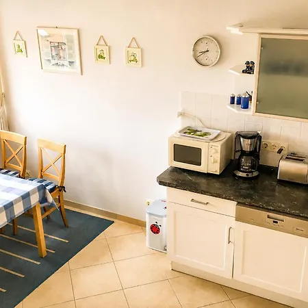 Apartamento Ringel 07 West Ruhig Balkon Parkplatz Strandnah Ostseebad Kühlungsborn